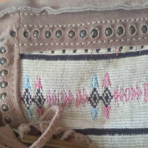 - GORGEOUS free people sling purse leather India tapestry fabric - Picture 10 of 10